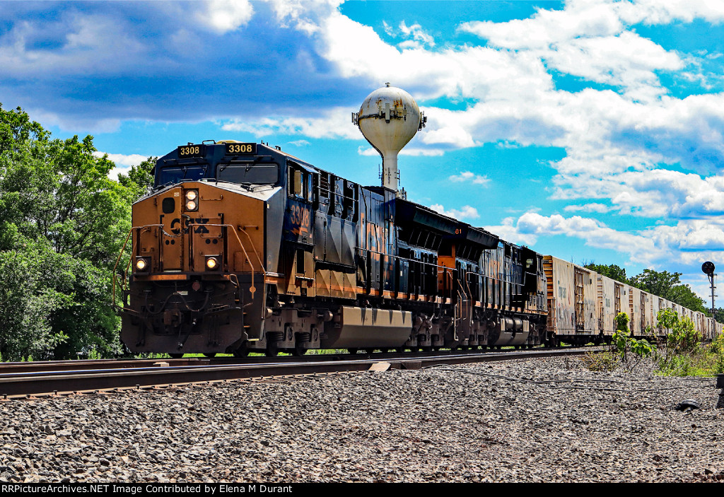 CSX 3308 on I-I032